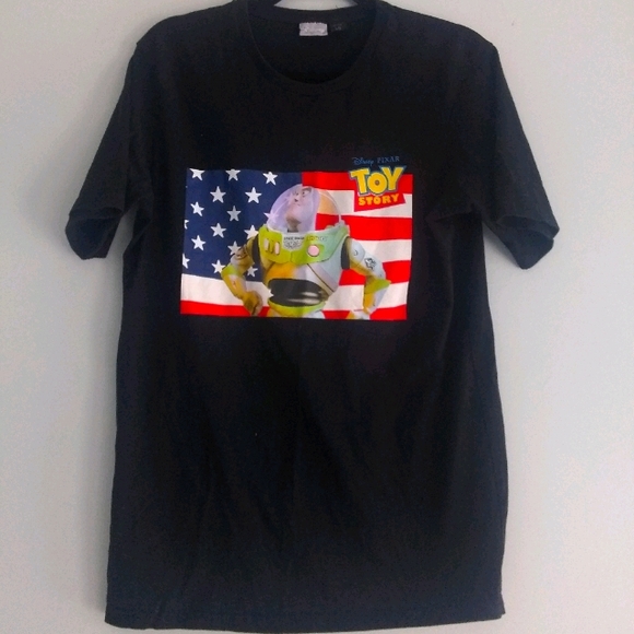 Mens disney shirt - Picture 1 of 3